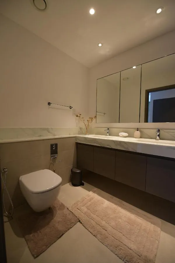 2 Bhk Familly Apartment - Creek Horizon Tower 2 Dubai
